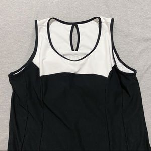 MONDETTA SWIM/ACTIVE WEAR BLACK AND WHITE DRESS SIZE XL